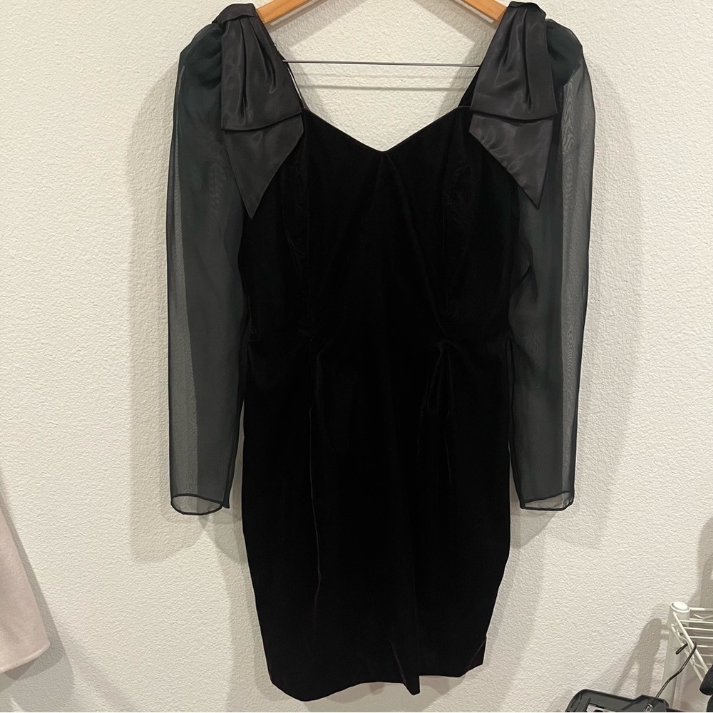 LA Glo red tinted black velvet sweetheart mini dress mesh sleeves size 11/12